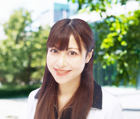 インタビュアー 有村　すみれ